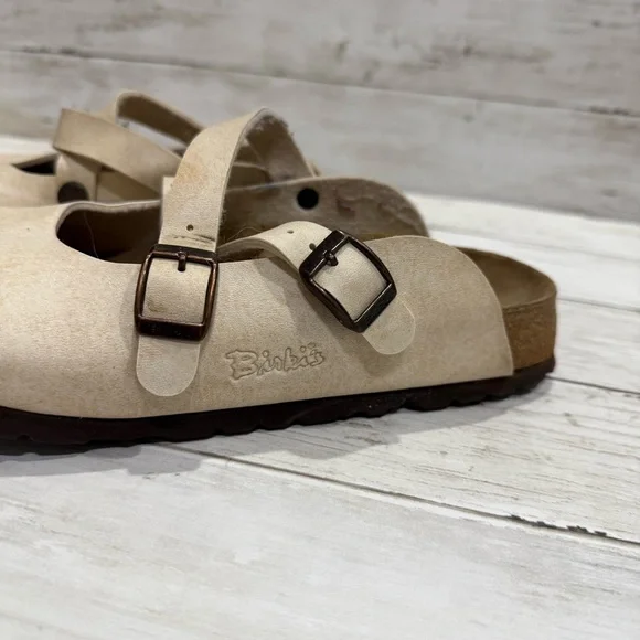 Birki's by Birkenstock Dorian Leather Buckle Clogs L8 - Picture 4 of 10